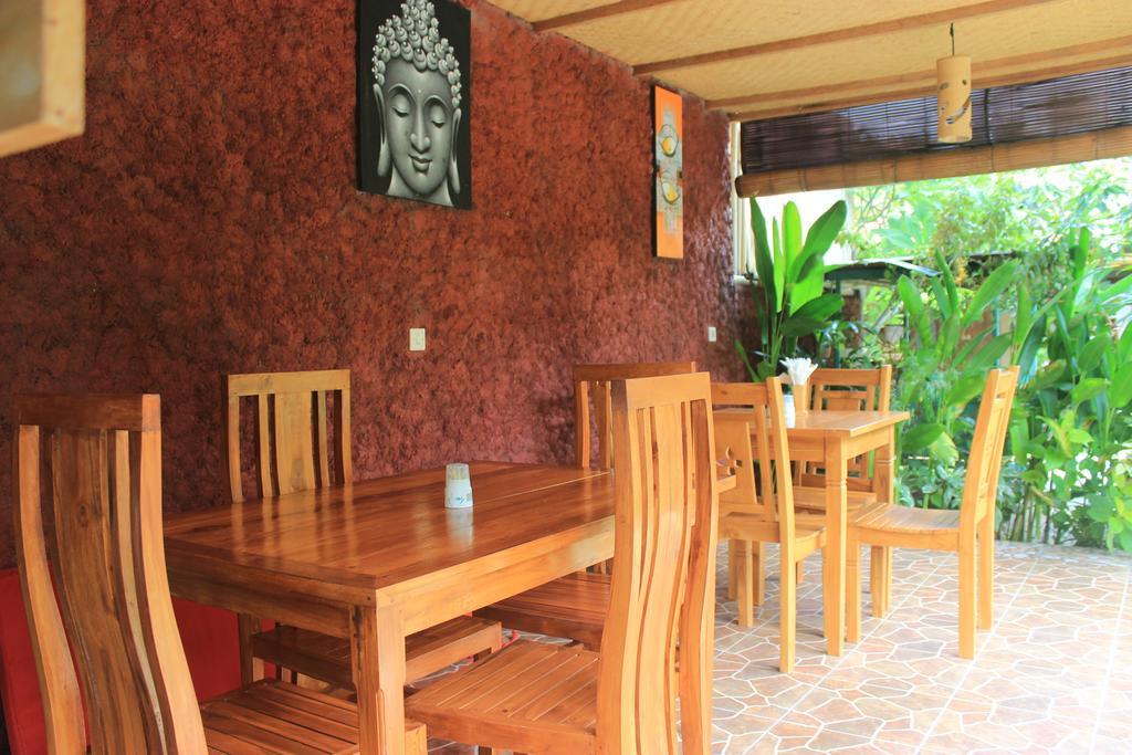 Pondok Shindu Guest House เปมูเตรัน ภายนอก รูปภาพ