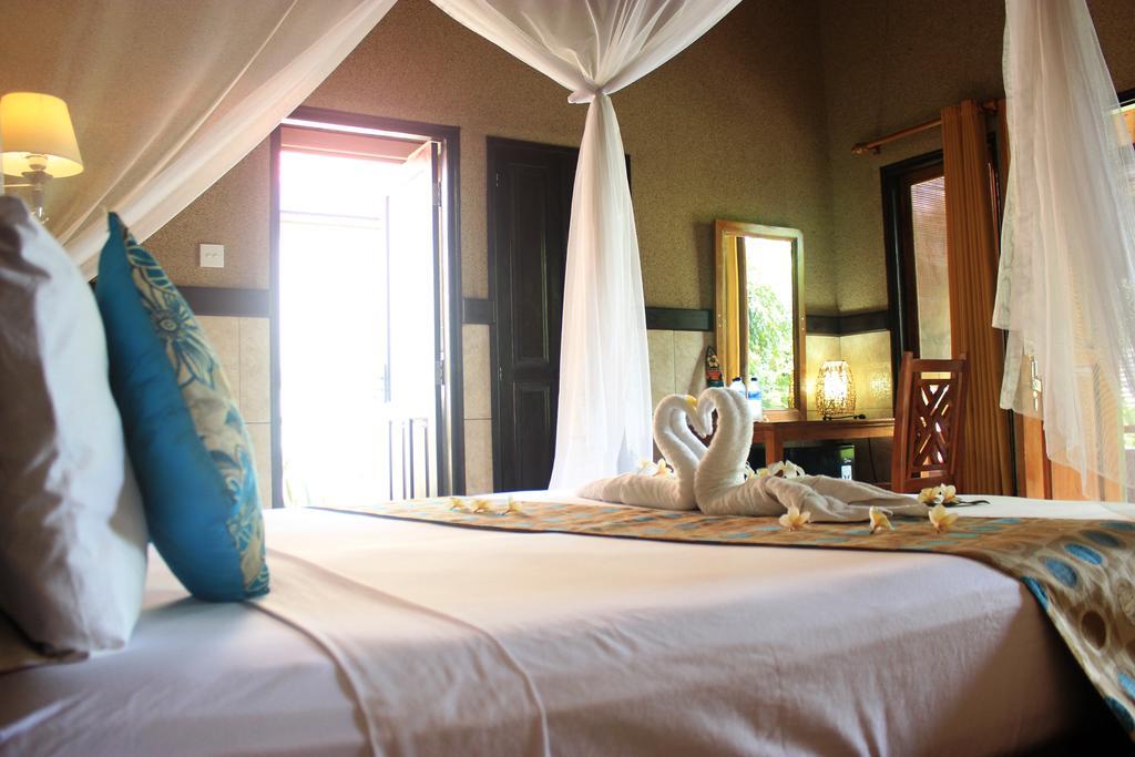 Pondok Shindu Guest House เปมูเตรัน ภายนอก รูปภาพ
